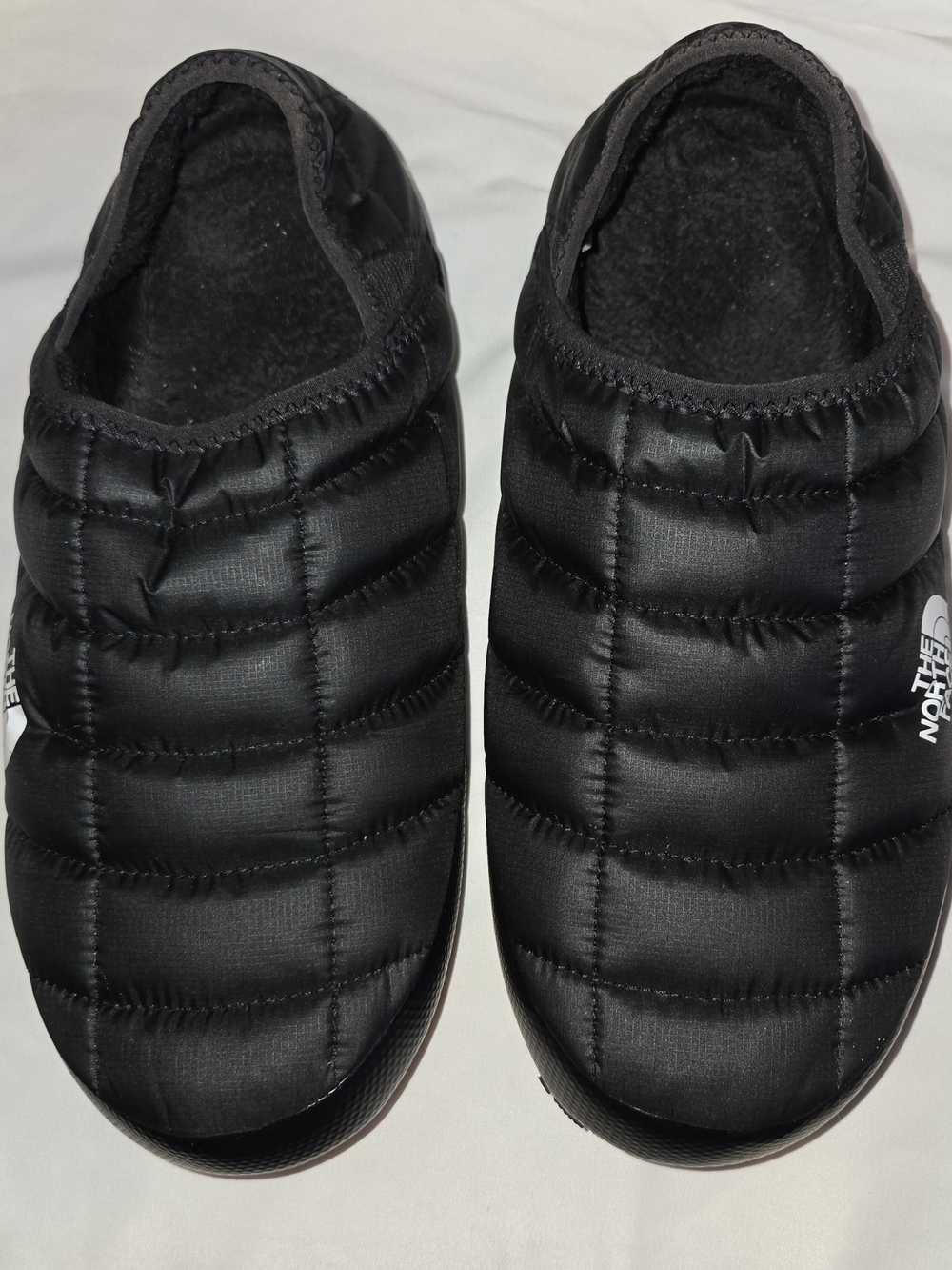 The North Face Mens Black Quilted Slip-Ons SZ 9